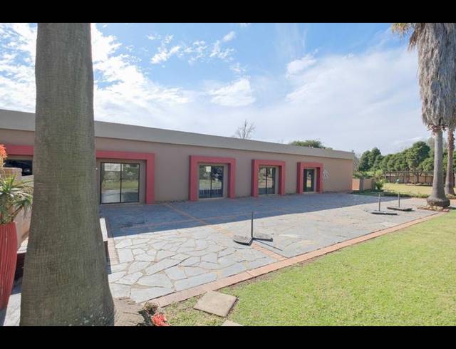 5 BEDROOM HOUSE FOR SALE IN TYGER VALLEY